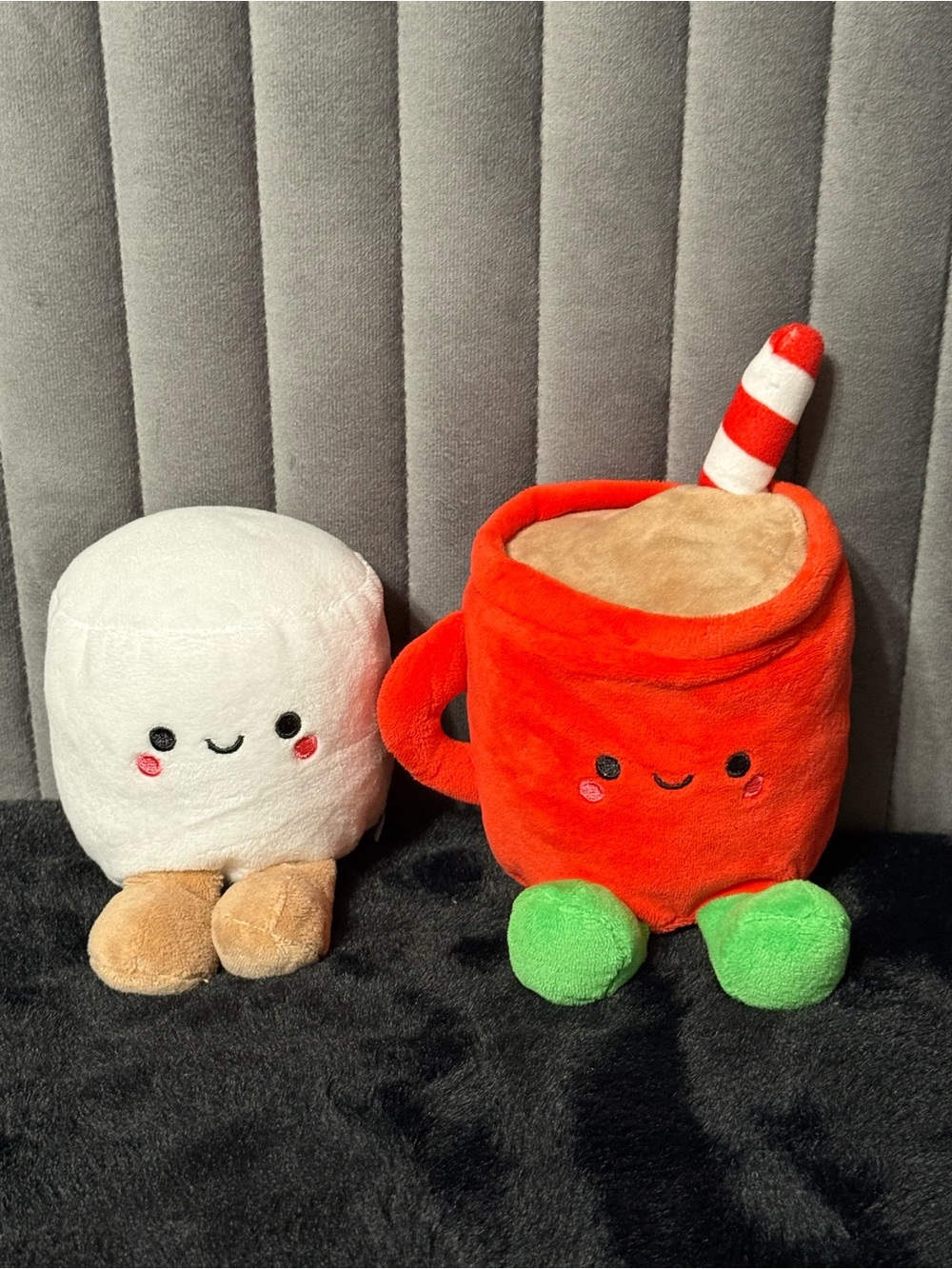 Hallmark Hot Cocoa Mug & Marshmallow Plush Set Christmas Holiday Decor